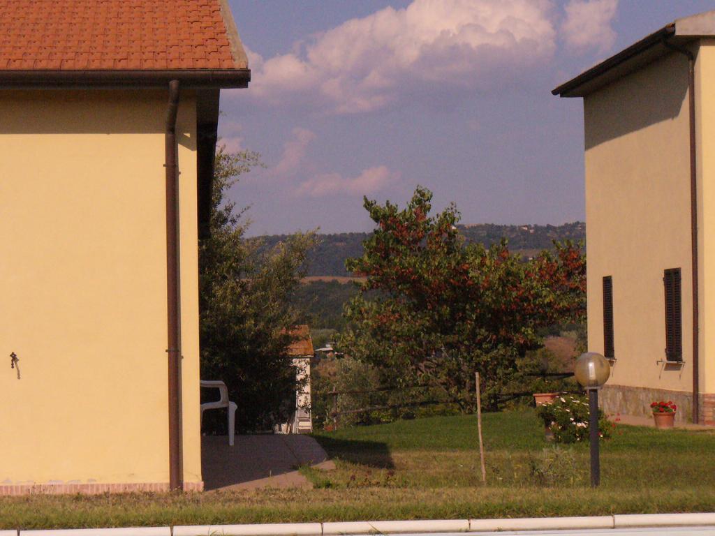 Agriturismo Tinti 蒙蒂亚诺 外观 照片