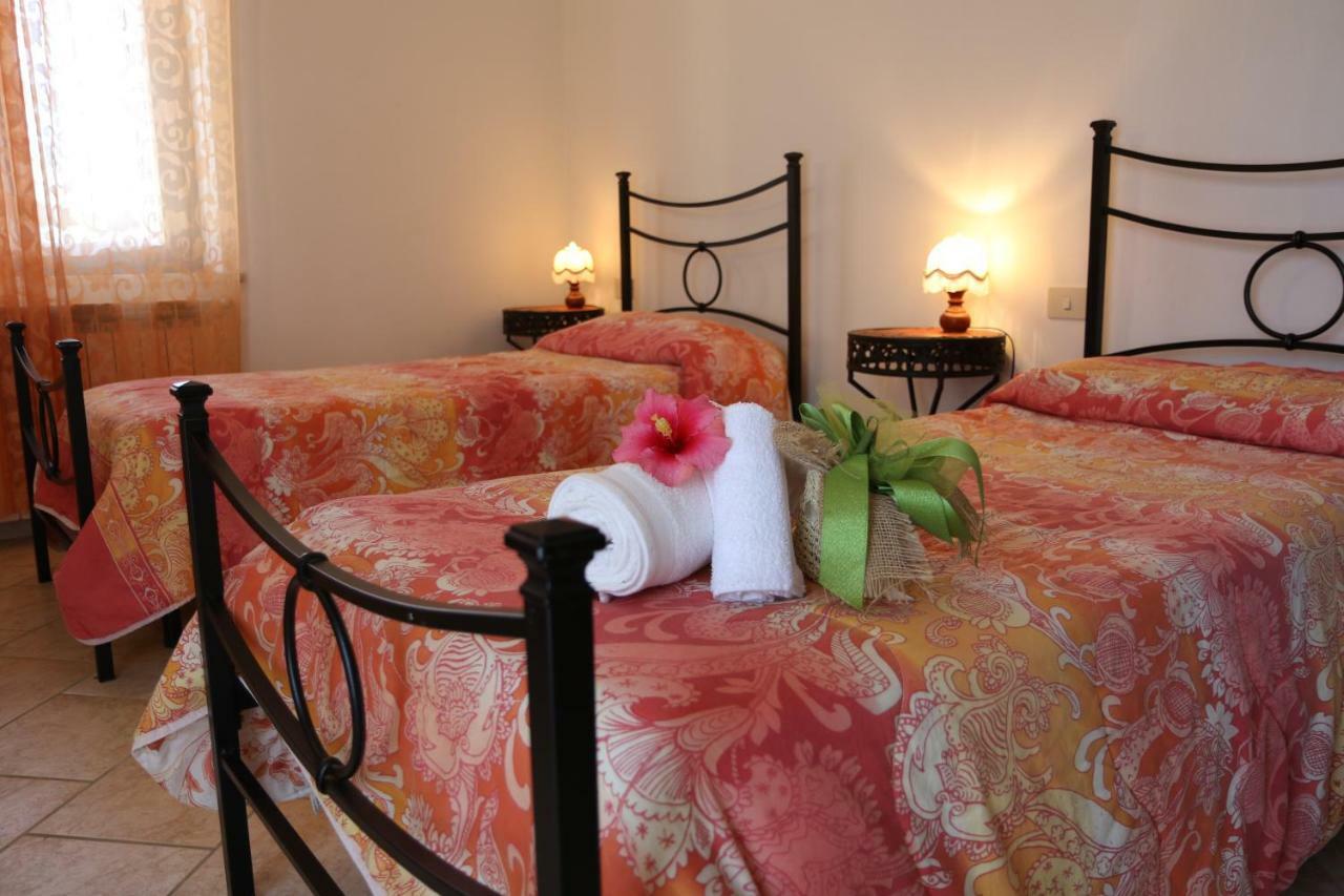 Agriturismo Tinti 蒙蒂亚诺 外观 照片